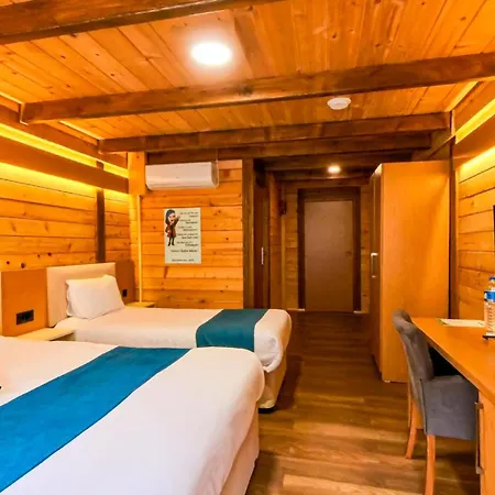 Aparthotel Nani Boutique & 3*