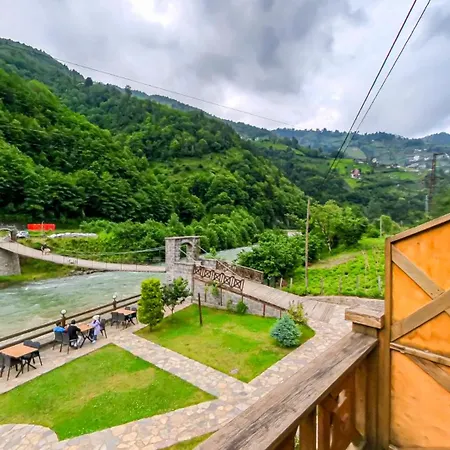 Nani Boutique & Aparthotel 3*