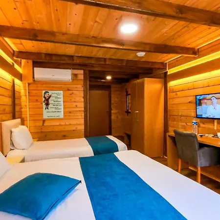 Nani Boutique & Aparthotel 3*